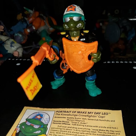 Make My Day Leo TMNT Teenage Mutant Ninja Turtles Complete with File Card - Picture 1 of 2
